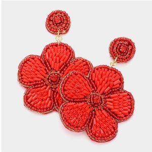 Red hand beaded felt back flower stud earrings